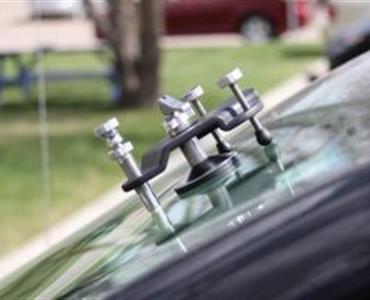 AUTO WINDSHIELD ROCK CHIP REPAIR